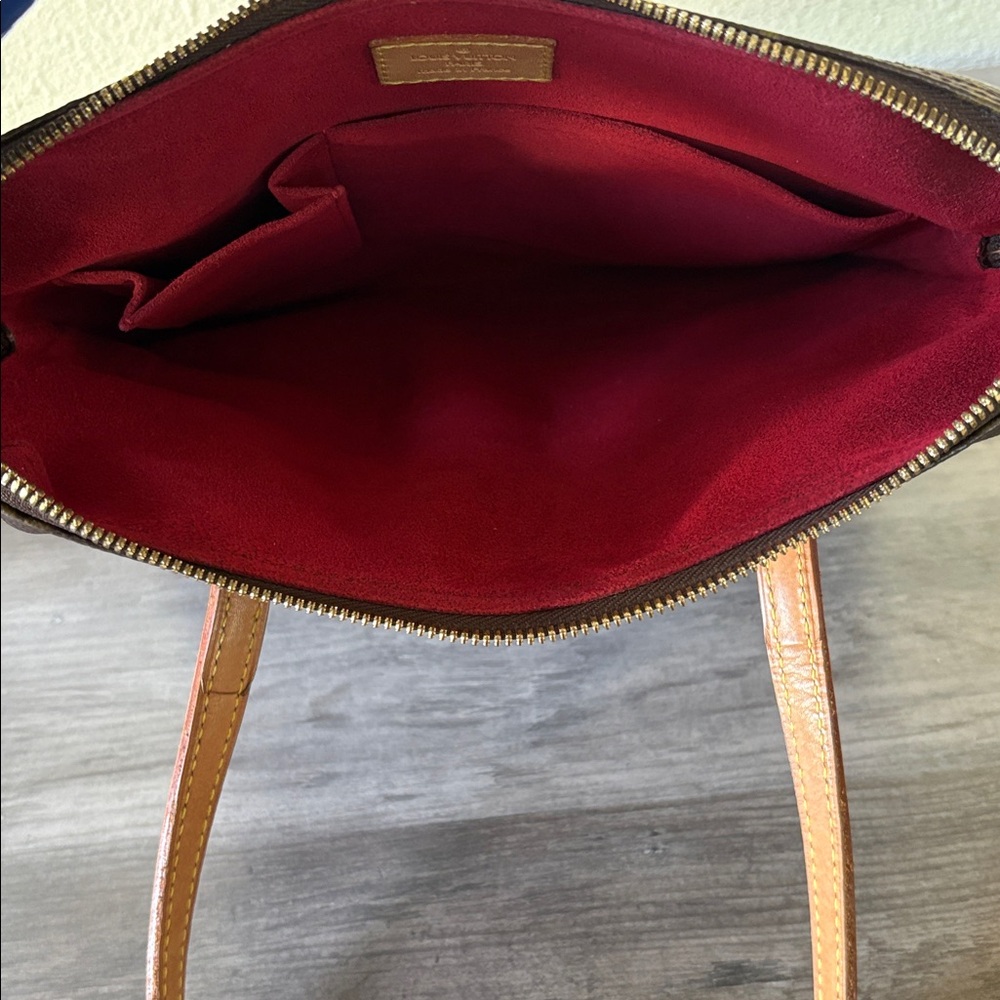 Louis Vuitton Authentic Vintage Coussin Bag Monogram Canvas GM - Picture 13 of 16